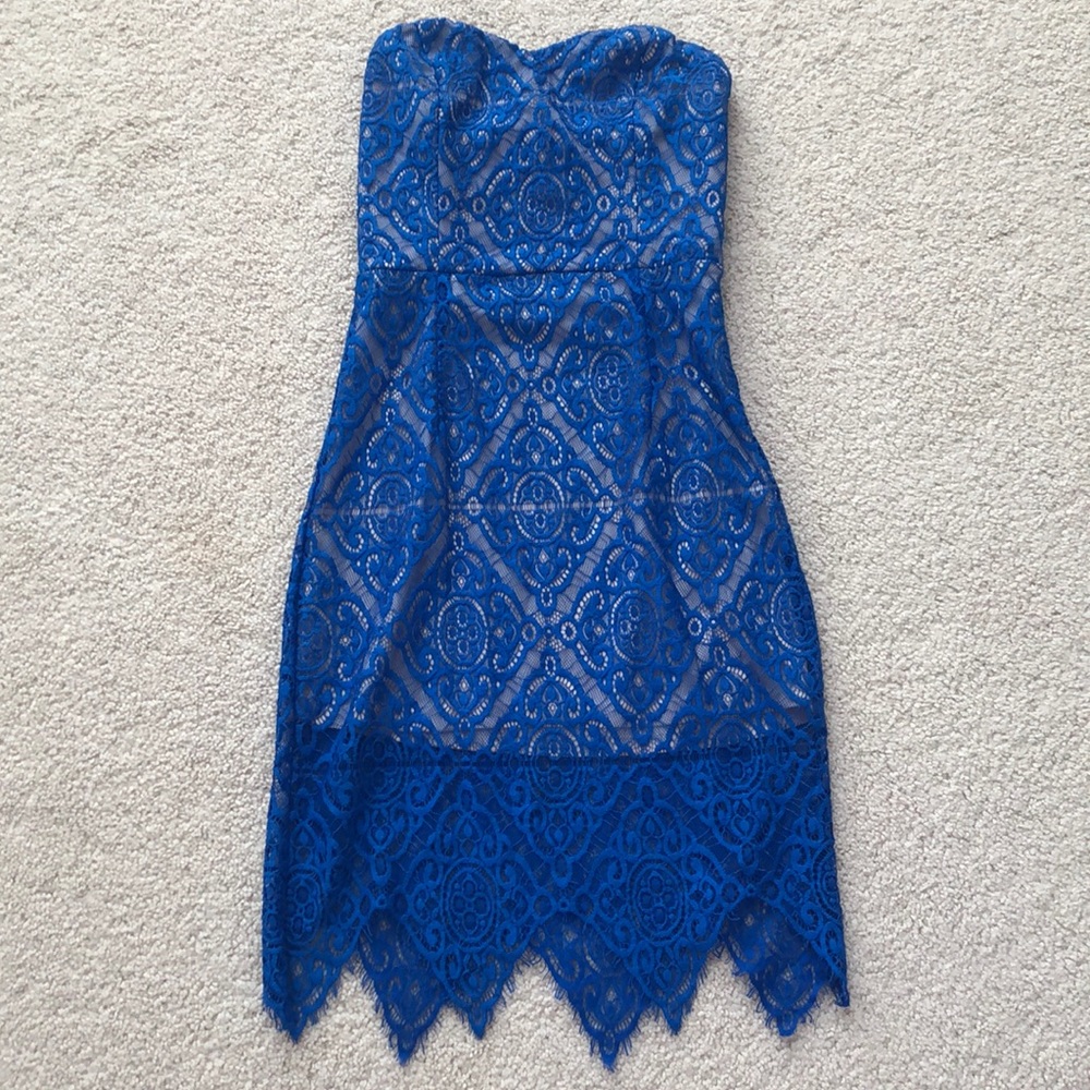 Gorgeous backless forever 21 dress - Picture 1 of 4